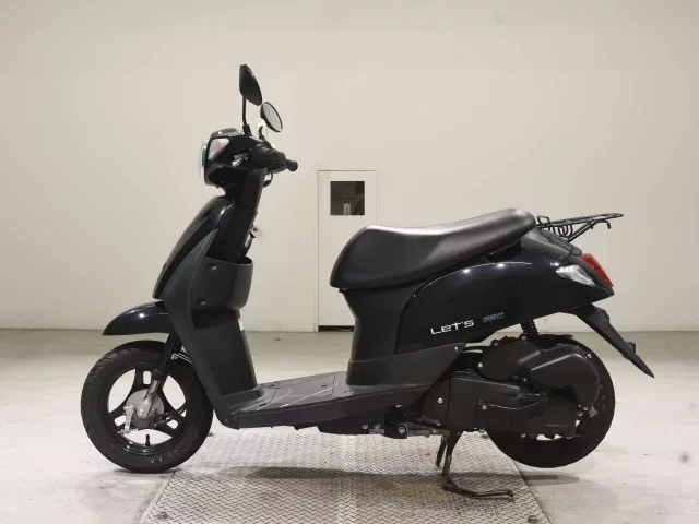 Suzuki LET S