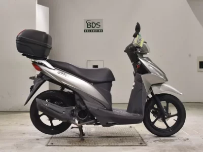 Suzuki ADDRESS110-2