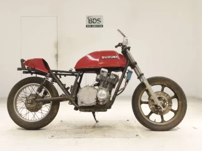 Suzuki GSX750