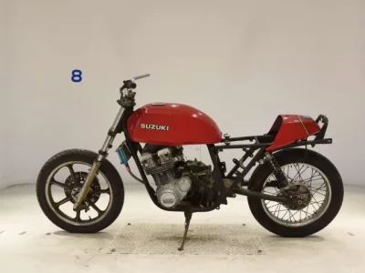 Suzuki GSX750