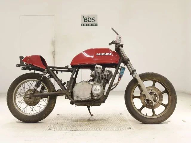 Suzuki GSX750