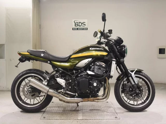 Kawasaki Z900RS лот № 7680 оценка 5  с аукциона в Японии