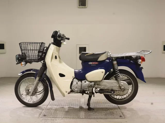 Honda C110-3