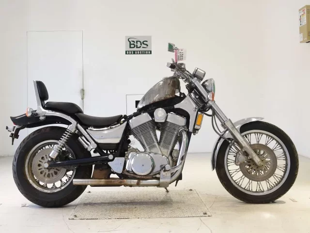 Suzuki INTRUDER 1400