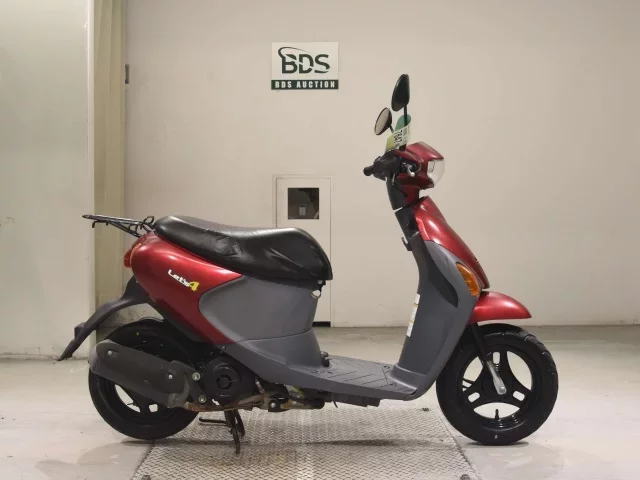 Suzuki LET S4