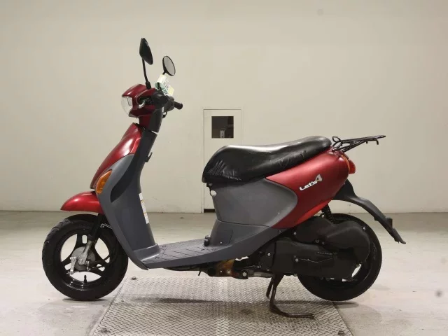 Suzuki LET S4