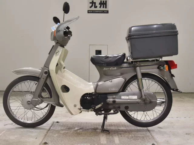 Honda C50-E