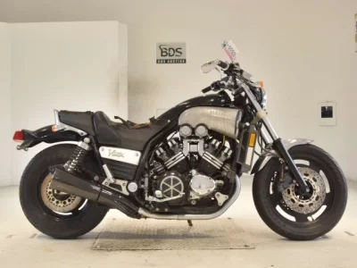 Yamaha V-MAX