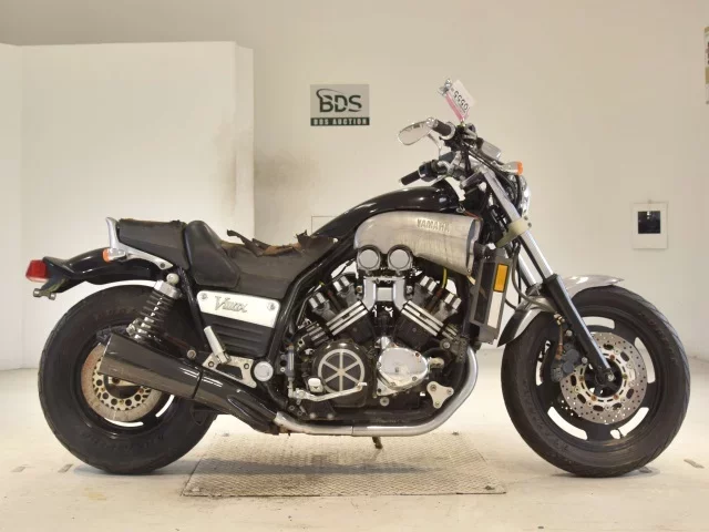 Yamaha V-MAX