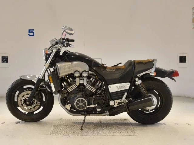 Yamaha V-MAX