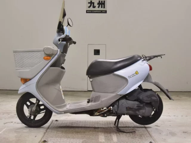 Suzuki LET S4