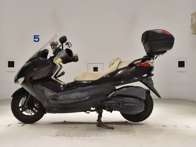 Yamaha MAJESTY 250-4