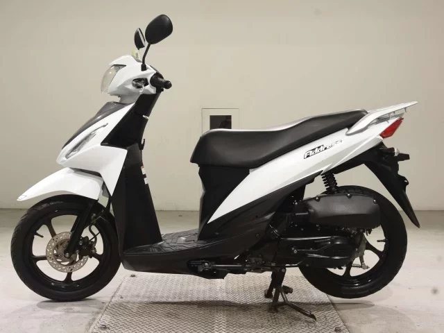 Suzuki ADDRESS110-2