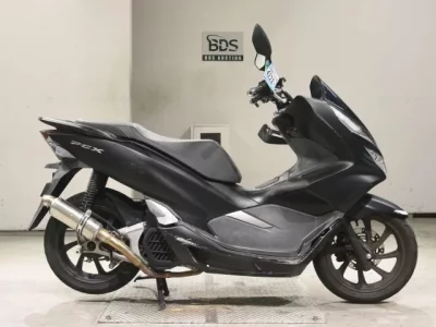 Honda PCX125-3