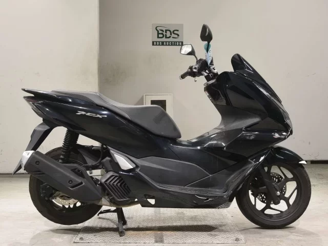 Honda PCX125-4