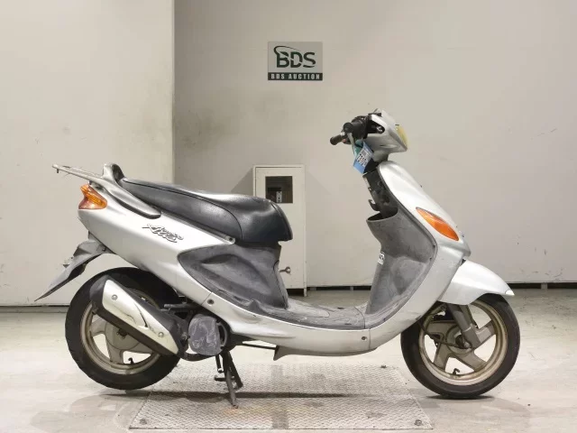 Yamaha AXIS100