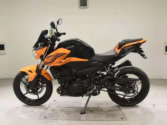 Kawasaki Z400-2