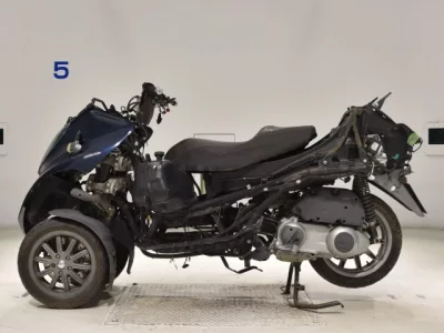 Piaggio PIAGGIO MP3 250