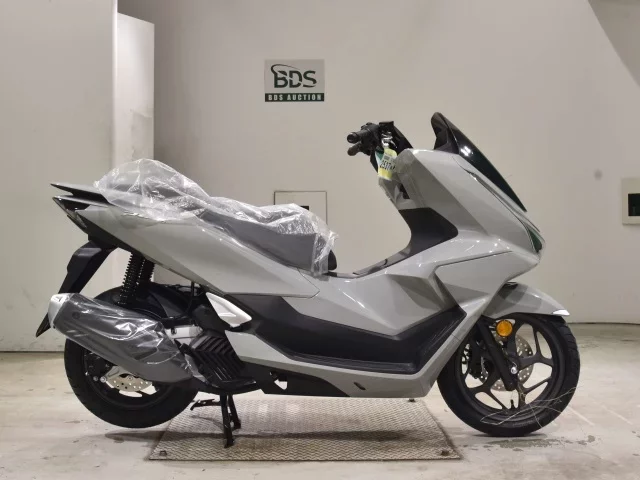 Honda PCX125-4