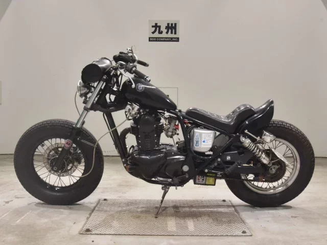 Kawasaki 250TR