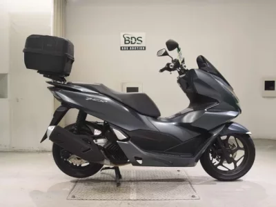 Honda PCX125-4