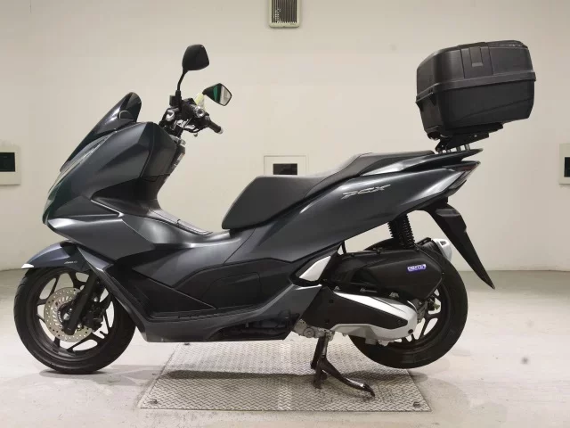 Honda PCX125-4