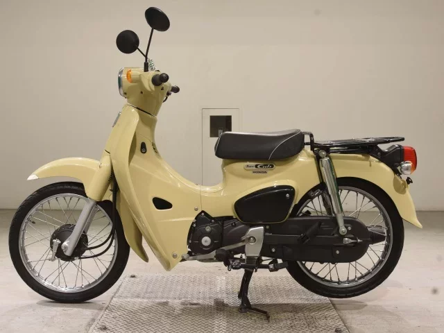 Honda C110-3
