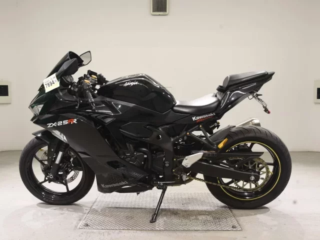 Kawasaki ZX-25R