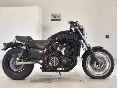 Yamaha V-MAX
