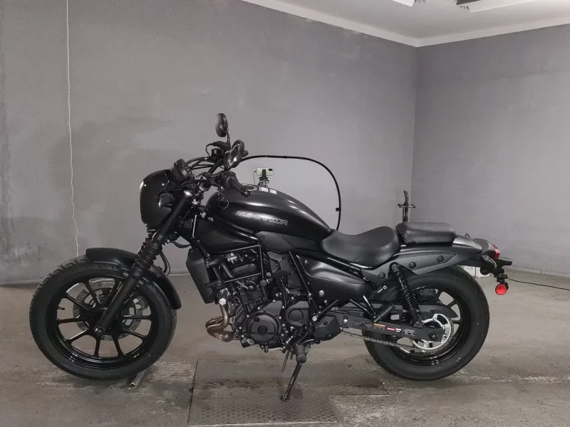 Kawasaki ELIMINATOR 400SE