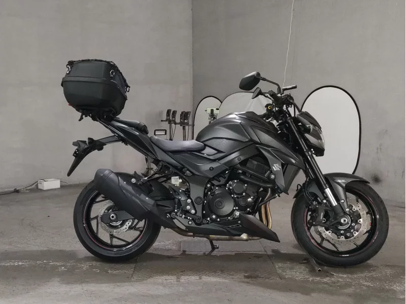 Suzuki GSX-S750 лот № 8044 оценка 4  с аукциона в Японии