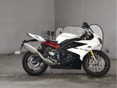 Triumph TRIUMPH DAYTONA675R  с аукциона в Японии