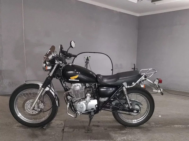 Honda CB400SS