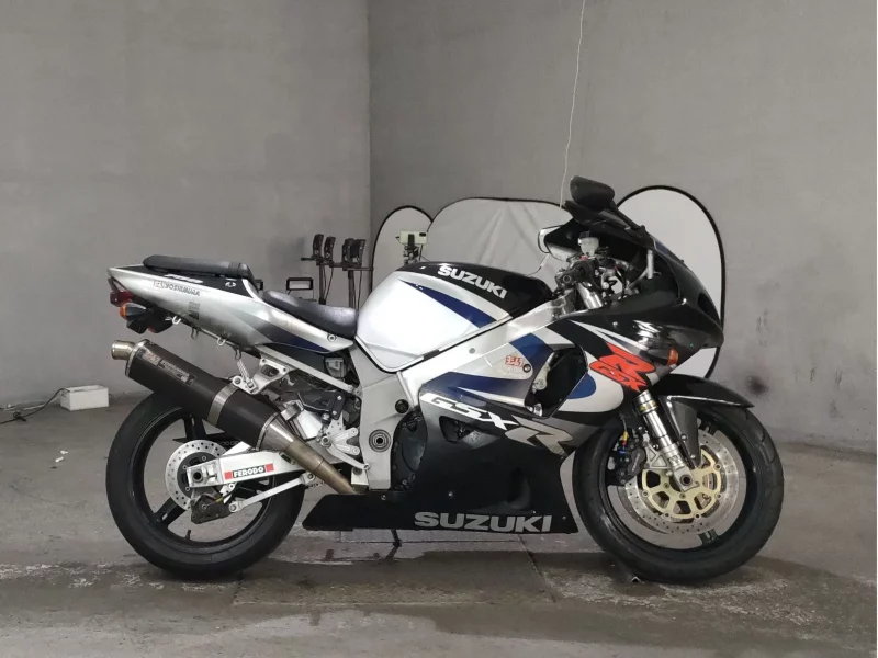 Suzuki GSX-R750