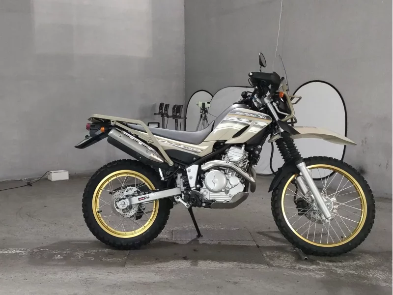 Yamaha SEROW 250 лот № 7261 оценка 4  с аукциона в Японии