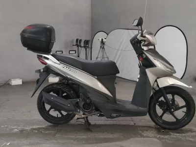 Suzuki ADDRESS V110