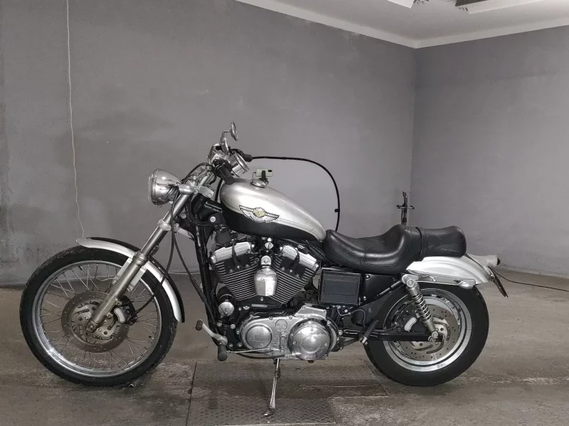 Harley-Davidson HARLEY XL1200C