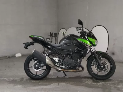 Kawasaki Z400  с аукциона в Японии