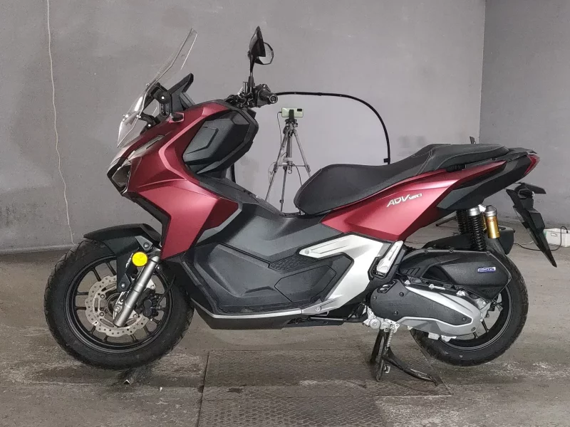 Honda ADV160