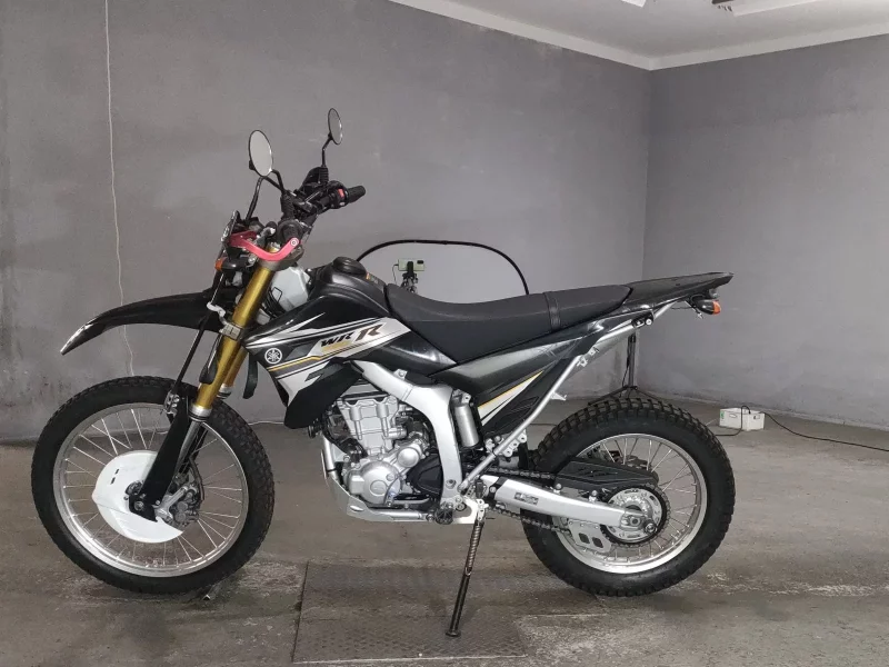 Yamaha WR250R