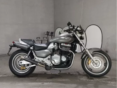 Honda X4