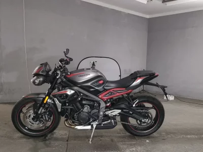 Triumph TRIUMPH STREET TRIPLE R  с аукциона в Японии