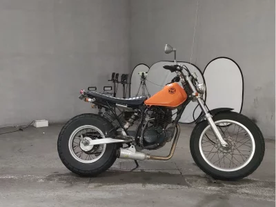 Yamaha TW200