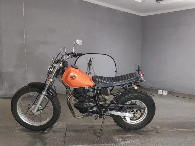 Yamaha TW200