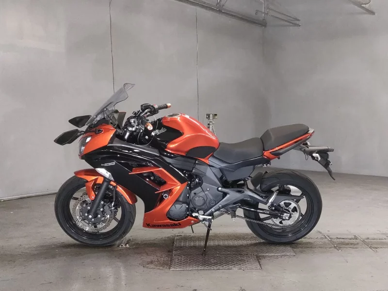 Kawasaki NINJA400