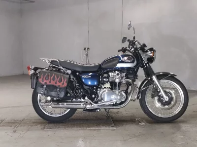 Kawasaki W800 2021