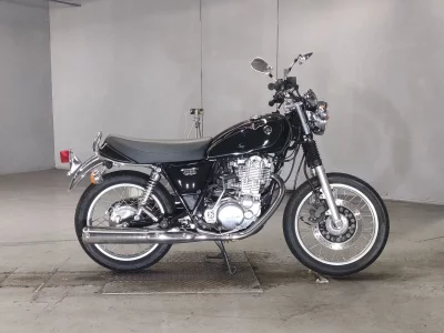 Yamaha SR400-1 2019