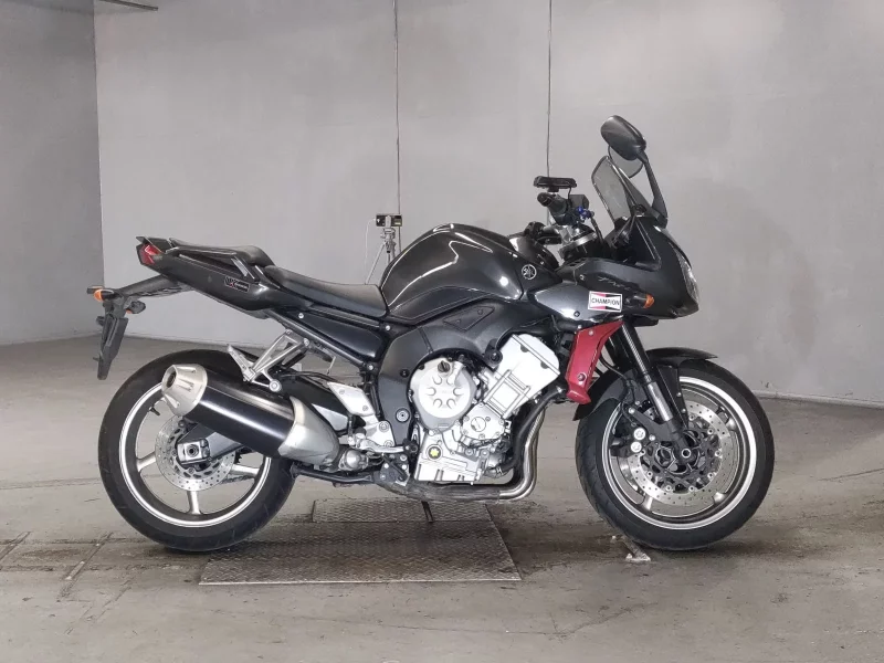 Yamaha FZ-1 FEATHER