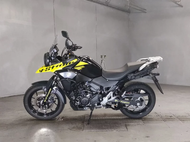 Suzuki V STROM 250