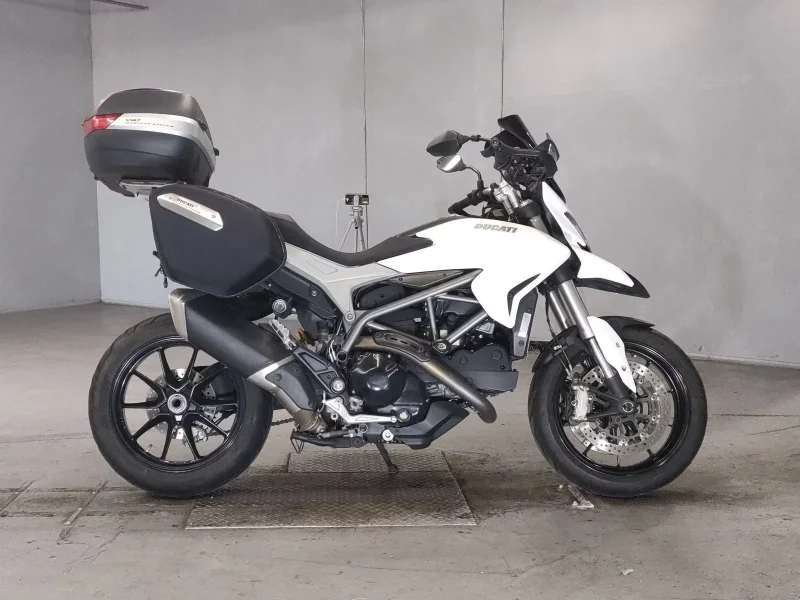 Ducati  HYPER STRADA лот № 5577 оценка 4  с аукциона в Японии